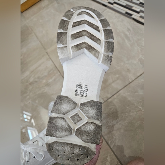 Forever 21 chunky sneakers size 7 - Picture 5 of 13